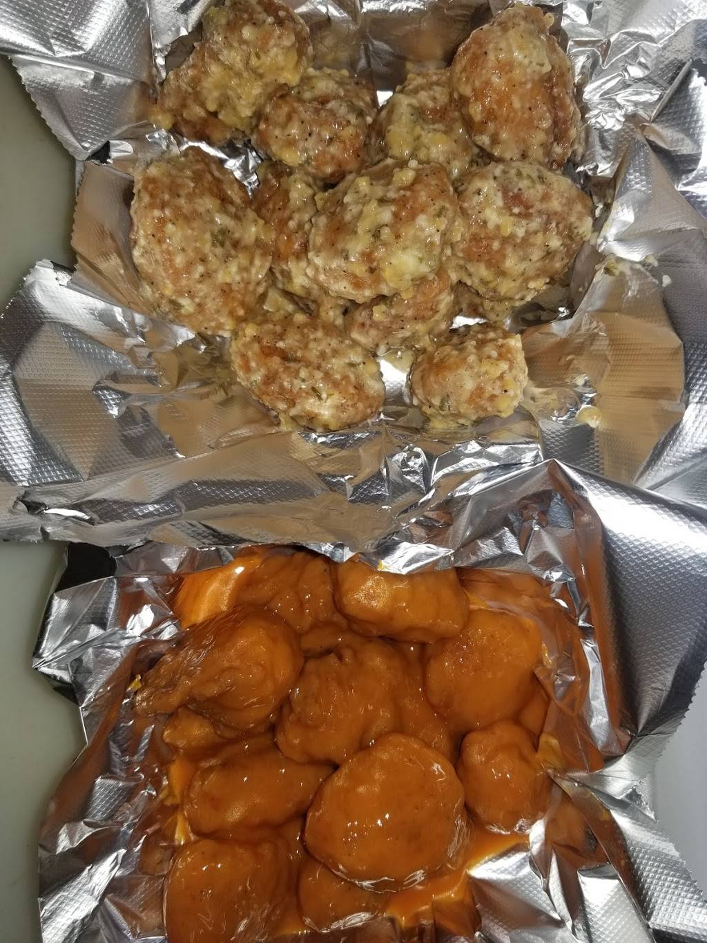 Walrus Subs | restaurant | 1305 S Raccoon Rd, Youngstown, OH 44515, USA | 3307934800 OR +1 330-793-4800