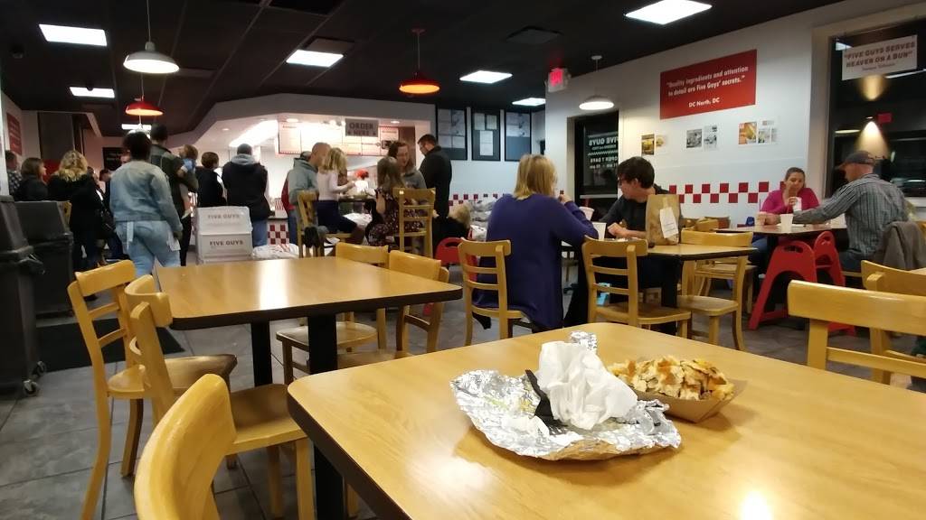 Five Guys | meal takeaway | 3863 Medina Rd, Fairlawn, OH 44333, USA | 3306655551 OR +1 330-665-5551