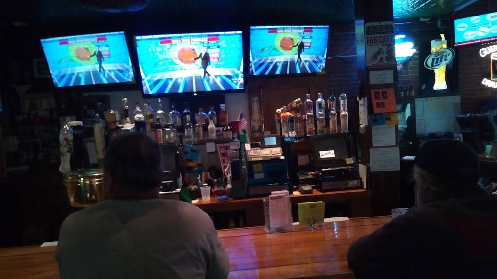 Joe Angelos Cafe | cafe | 11 Crescent St, Brockton, MA 02301, USA | 5085888331 OR +1 508-588-8331