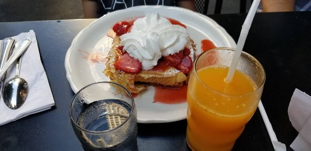 The Original Pancake House | bakery | 22 E Bellevue Pl, Chicago, IL 60611, USA | 3126427917 OR +1 312-642-7917