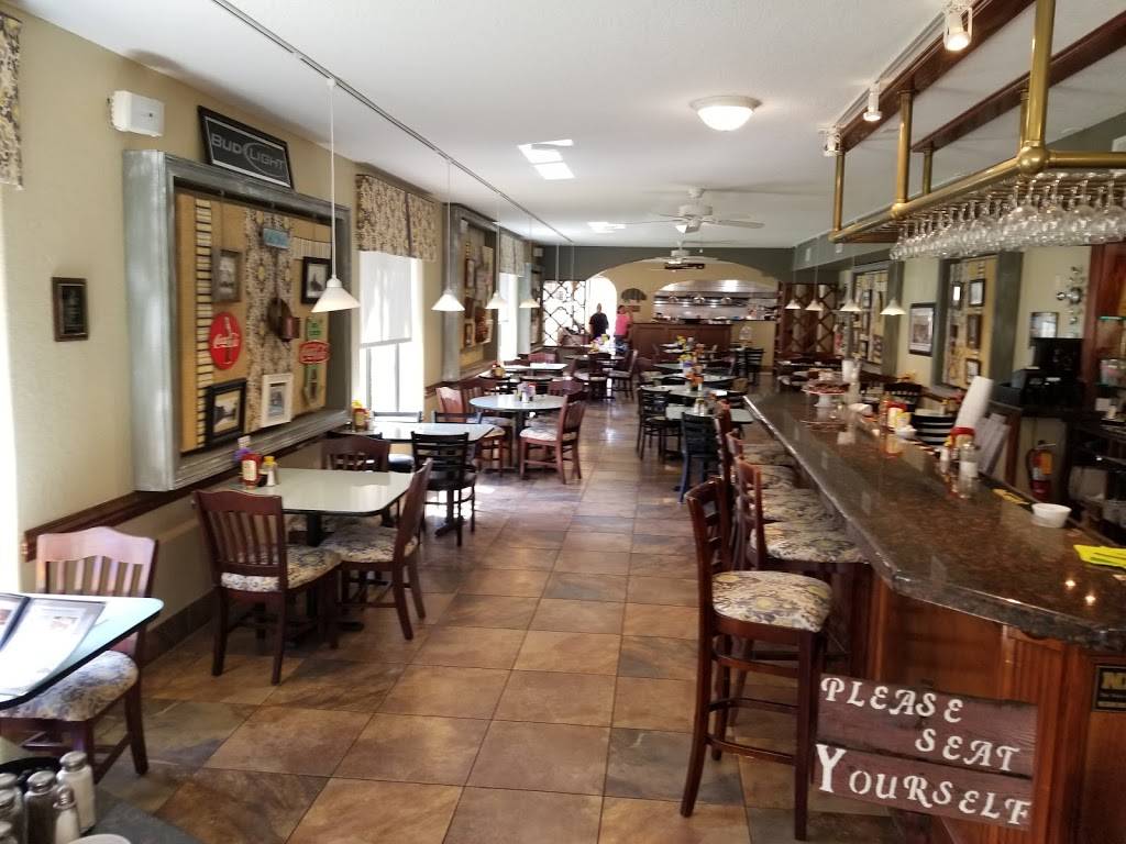 Main St Diner | restaurant | 505 W Main St, Tavares, FL 32778, USA | 3522534663 OR +1 352-253-4663