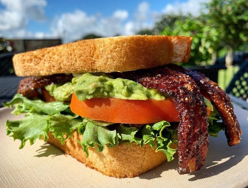 Morty and Edna’s Craft Kitchen | restaurant | 231 N Main Ave #2, Lake Placid, FL 33852, USA | 8636990600 OR +1 863-699-0600