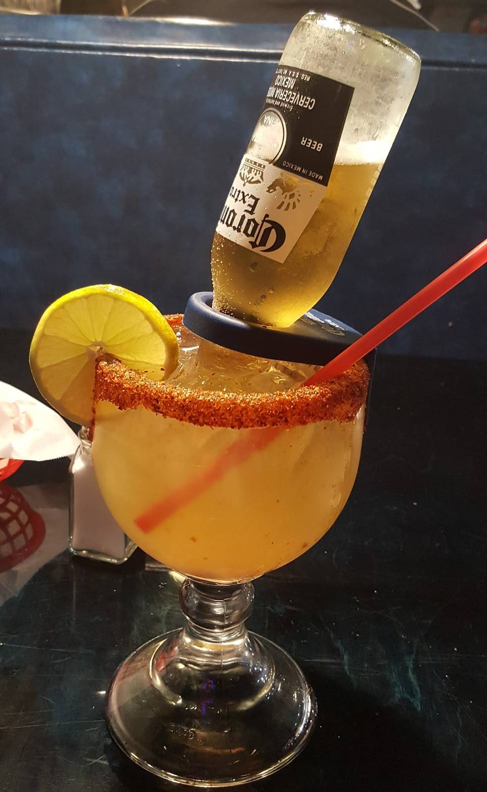 LAS ISLAS EN PONCHOS | restaurant | 4250 E 4th Plain Blvd, Vancouver, WA 98661, USA | 3609843422 OR +1 360-984-3422