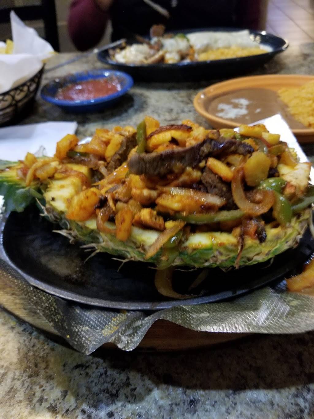 Compadres Mexican Restaurant | restaurant | 1106 E Main St, Pulaski, VA 24301, USA | 5409945557 OR +1 540-994-5557