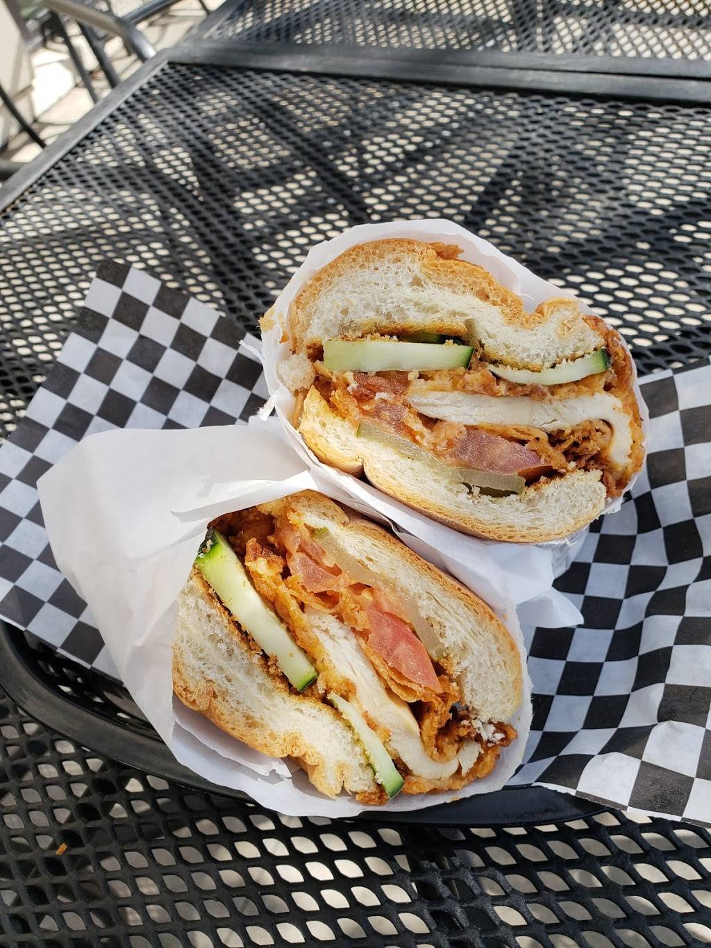 Darrows New Orleans Grill | meal takeaway | 21720 S Avalon Blvd #102, Carson, CA 90745, USA | 4245700531 OR +1 424-570-0531