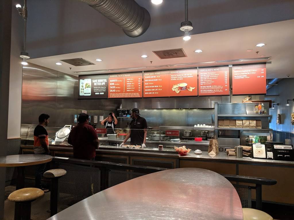 Chipotle Mexican Grill | restaurant | 250 Granite St Ste 153, Braintree, MA 02184, USA | 7818431397 OR +1 781-843-1397