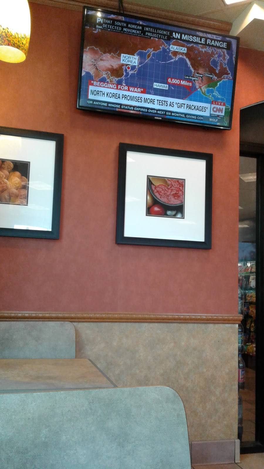 Subway Restaurants | restaurant | 1330 N Plaza Dr, Visalia, CA 93291, USA | 5596511282 OR +1 559-651-1282