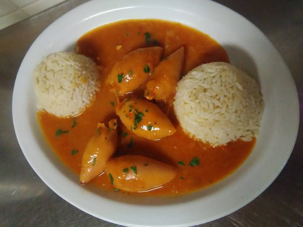 Lisboa Restaurante | restaurant | 19 Lafayette St ** KITCHEN CLOSED 3:00 - 5:00 PM**, Waterbury, CT 06708, USA | 2037540789 OR +1 203-754-0789