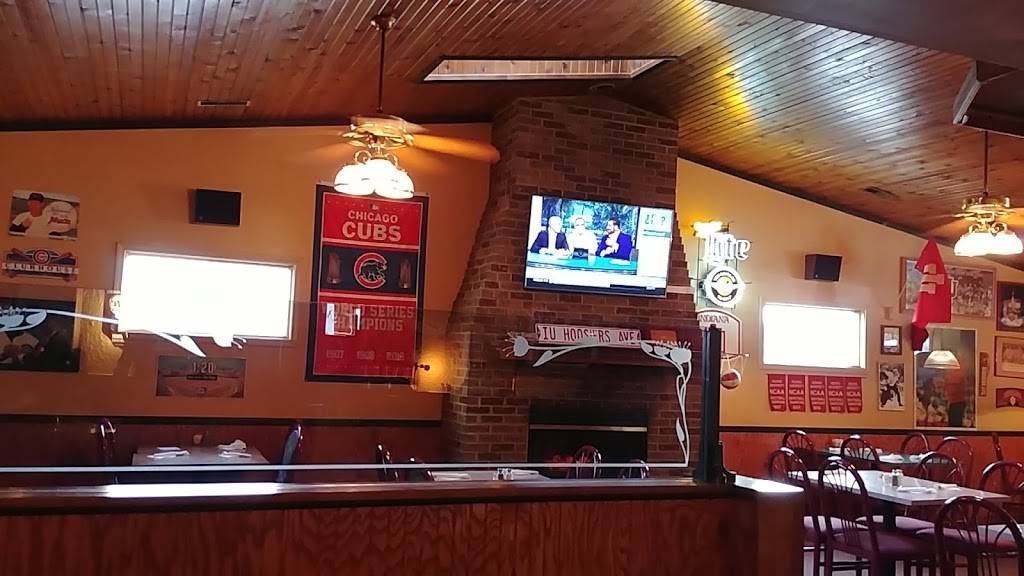 Brevins Downtown Eatery | restaurant | 200 S Main St, Churubusco, IN 46723, USA | 2606939340 OR +1 260-693-9340