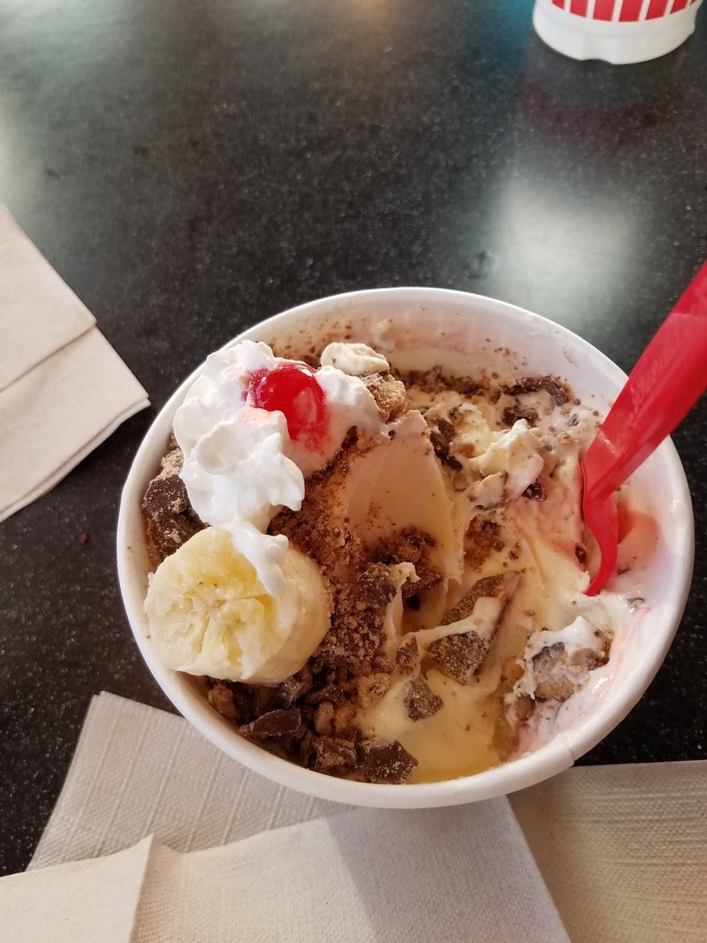 Freddys Frozen Custard & Steakburgers | restaurant | 1103 S Iola St, Aurora, CO 80012, USA | 3033688331 OR +1 303-368-8331