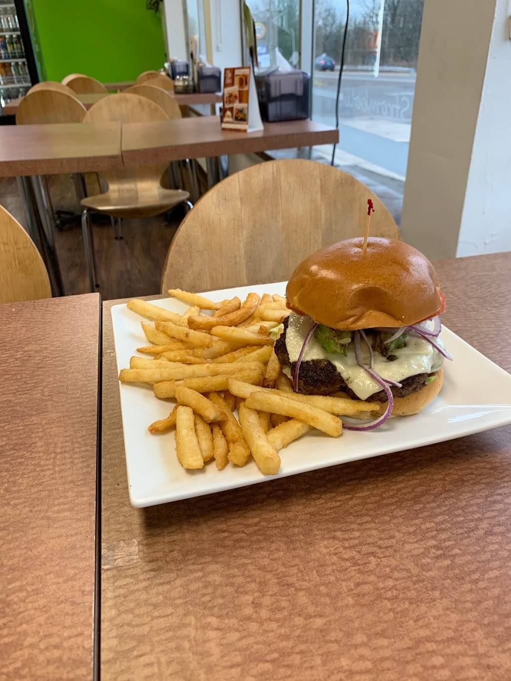 Basilicos Pizza & Co. | restaurant | 2301 N 5th St, Perkasie, PA 18944, USA | 2154531000 OR +1 215-453-1000