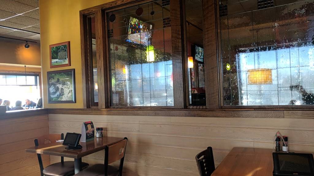 Applebees Grill + Bar | restaurant | 1950 Fort Harrison Rd, Terre Haute, IN 47804, USA | 8124666535 OR +1 812-466-6535