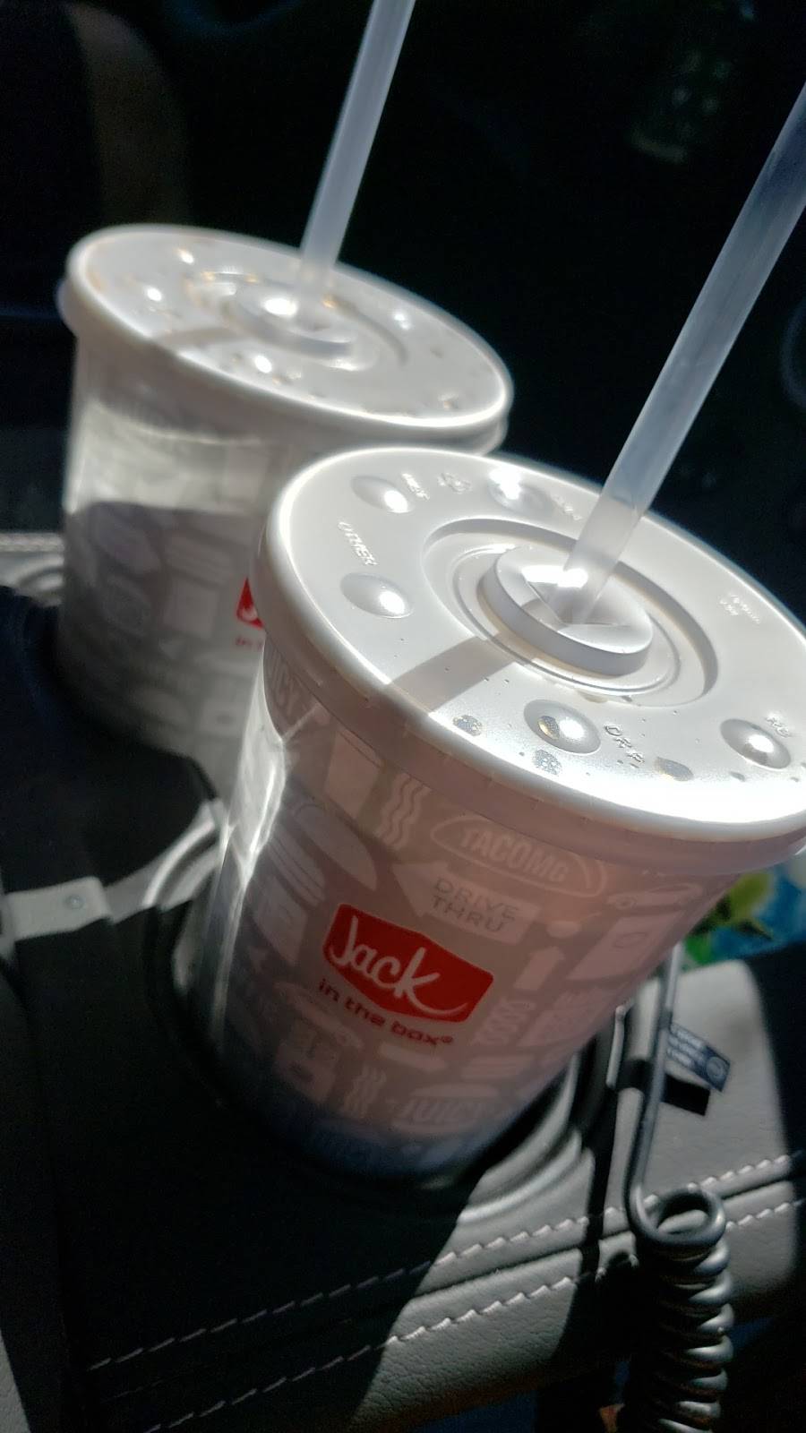 Jack in the Box | restaurant | 26 W Horizon Ridge Pkwy #110, Henderson, NV 89012, USA | 7023829300 OR +1 702-382-9300