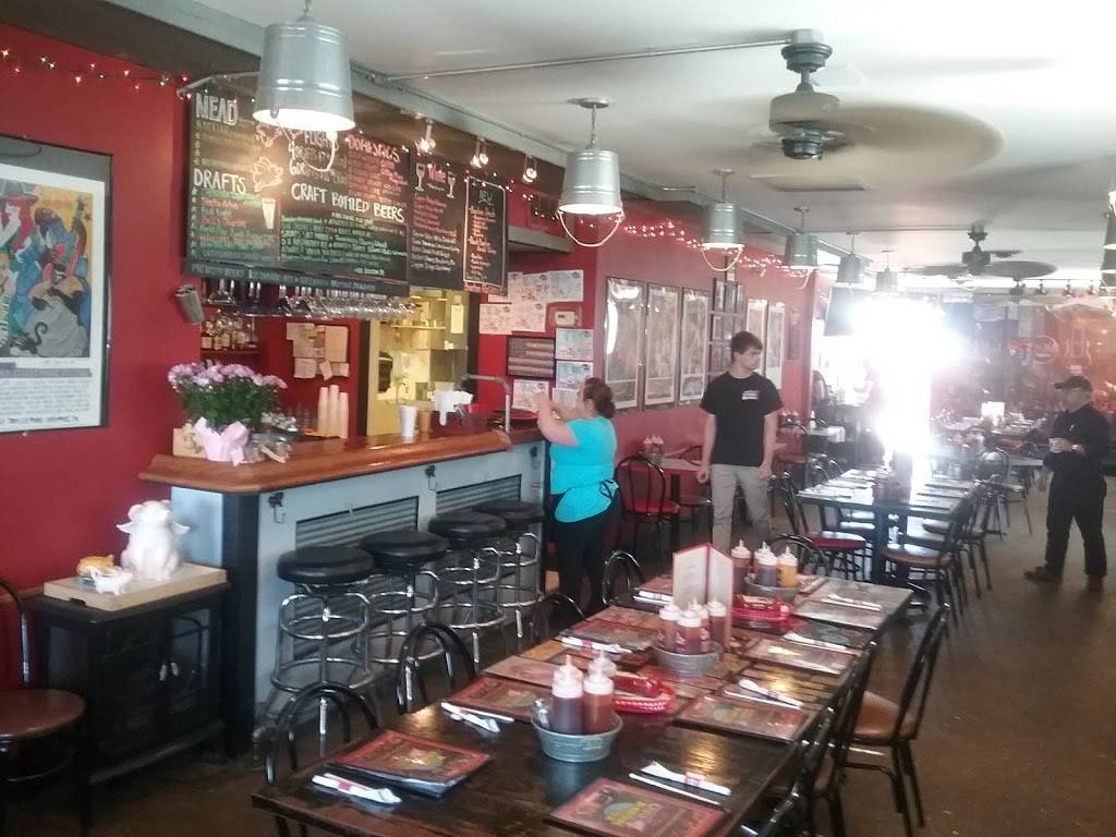 Beale Street Smokehouse BBQ | restaurant | 2461 North Rd A, Fenton, MI 48430, USA | 8107500507 OR +1 810-750-0507