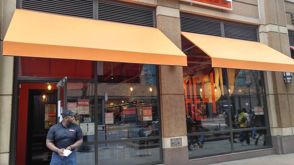 Blaze Pizza | restaurant | 511 S State St, Chicago, IL 60605, USA | 3126839092 OR +1 312-683-9092