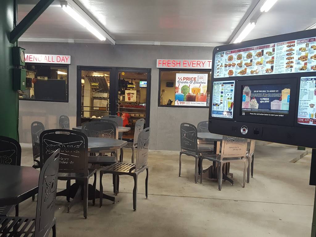 Sonic Drive-In | restaurant | 122 N Belair Rd, Evans, GA 30809, USA | 7066510027 OR +1 706-651-0027