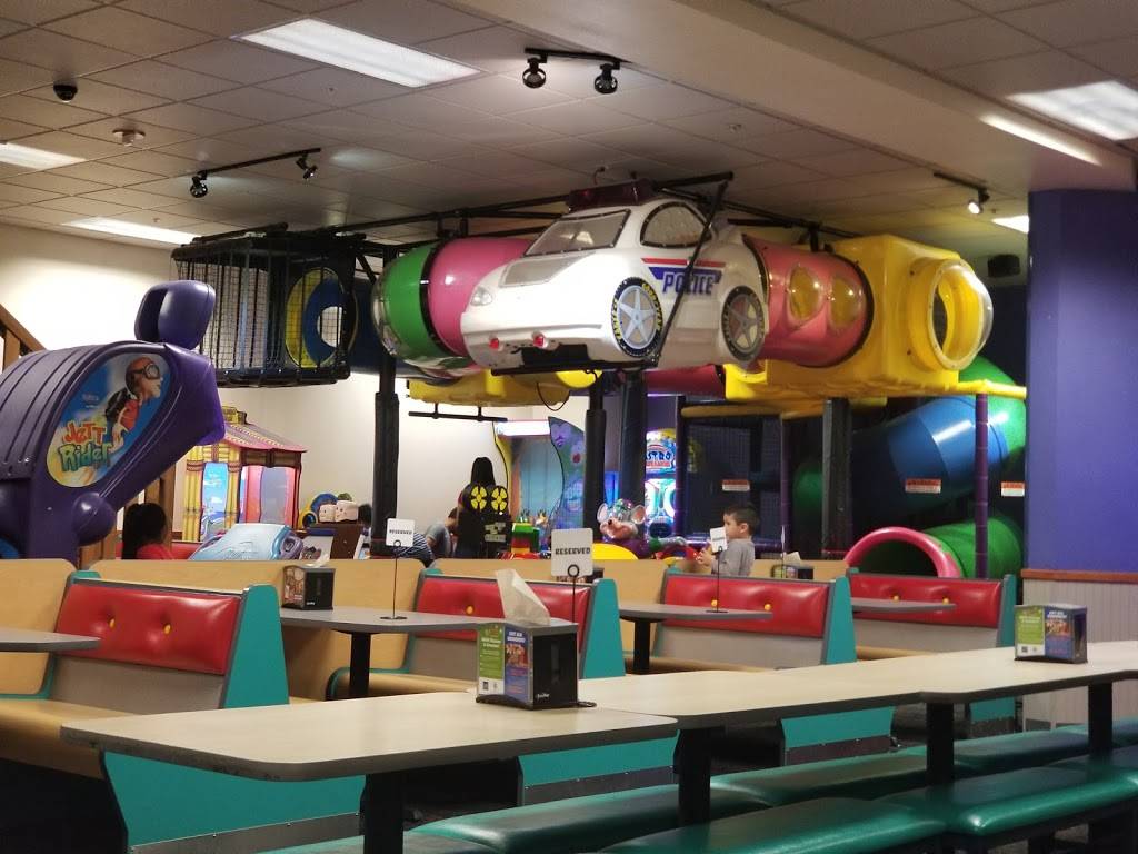 Chuck E. Cheese | restaurant | 4345 W Noble Ave, Visalia, CA 93277, USA | 5597333373 OR +1 559-733-3373