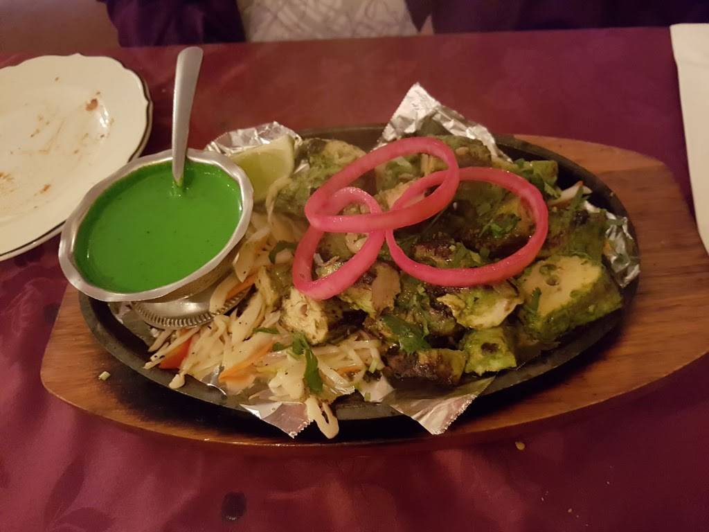The Bombay Grill | restaurant | 5694 Hwy 7, Markham, ON L3P 1B4, Canada | 9055546666 OR +1 905-554-6666