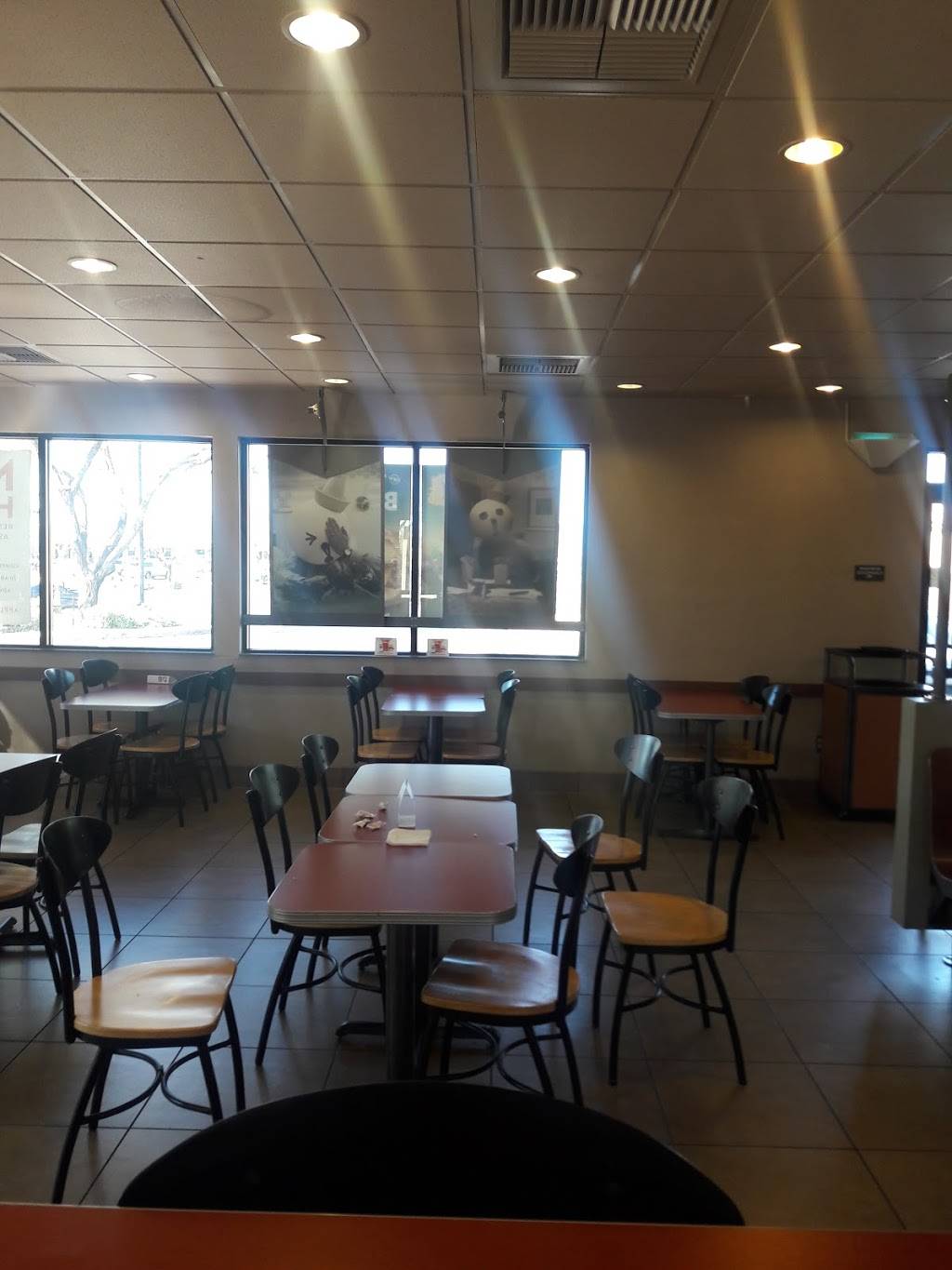 Jack in the Box | restaurant | 29815 N Tatum Blvd, Cave Creek, AZ 85331, USA | 4804738291 OR +1 480-473-8291