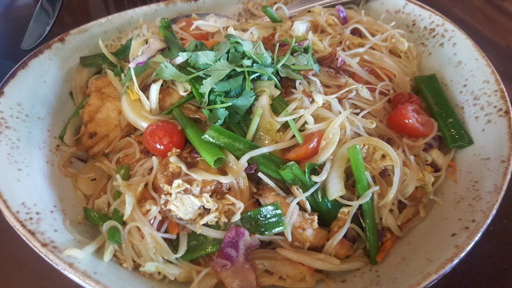 P.F. Changs | restaurant | 1180 Galleria Blvd, Roseville, CA 95678, USA | 9167882800 OR +1 916-788-2800