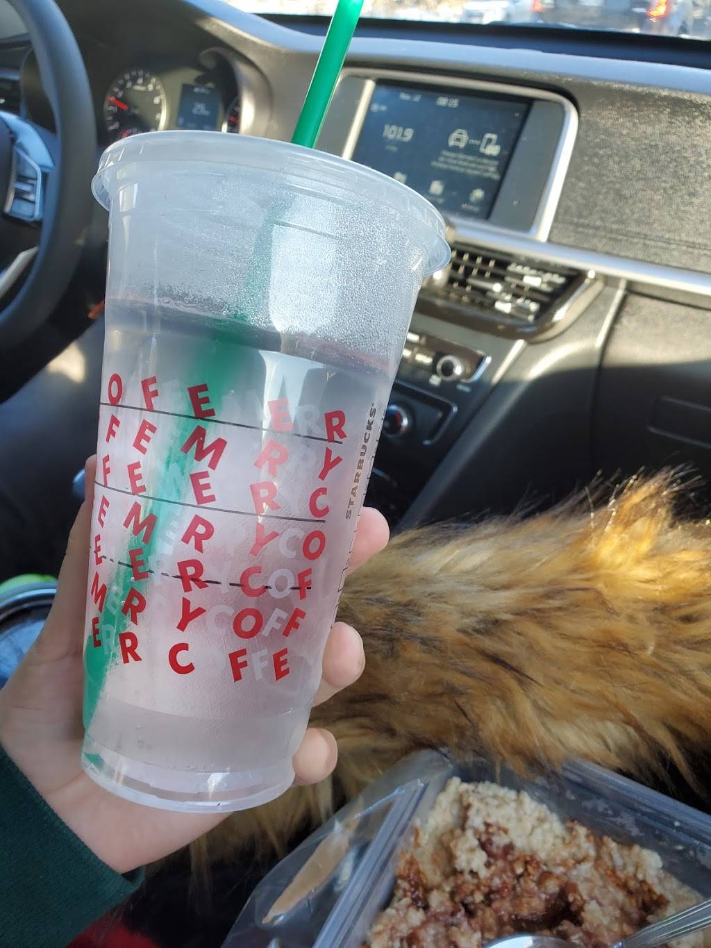 Starbucks | cafe | 620 Northwest Hwy, Cary, IL 60013, USA | 2247751238 OR +1 224-775-1238