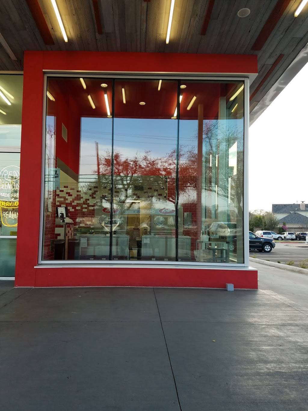 Andys Frozen Custard | restaurant | 9655 Audelia Rd, Dallas, TX 75238, USA | 4693997520 OR +1 469-399-7520