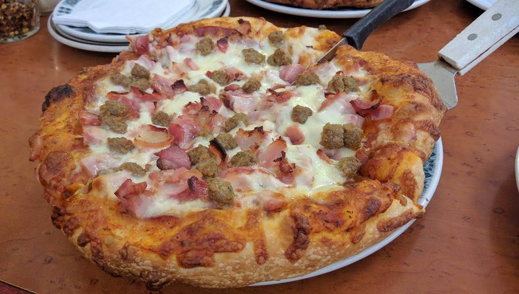 Centennial Restaurant | restaurant | 2536 Graham Street, Pakenham, ON K0A 2X0, Canada | 6136245413 OR +1 613-624-5413