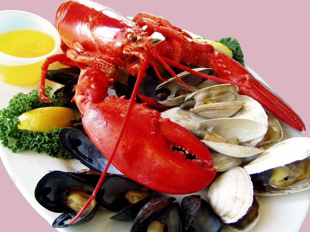 Dolphin Seafood | restaurant | 12 Washington St, Natick, MA 01760, USA | 5086550669 OR +1 508-655-0669