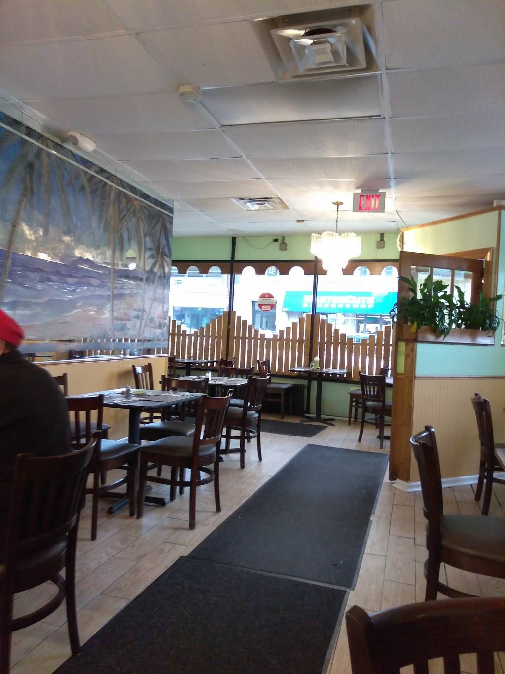 Hollywood Chicken International | restaurant | 216 Westchester Ave, Port Chester, NY 10573, USA | 9149348137 OR +1 914-934-8137