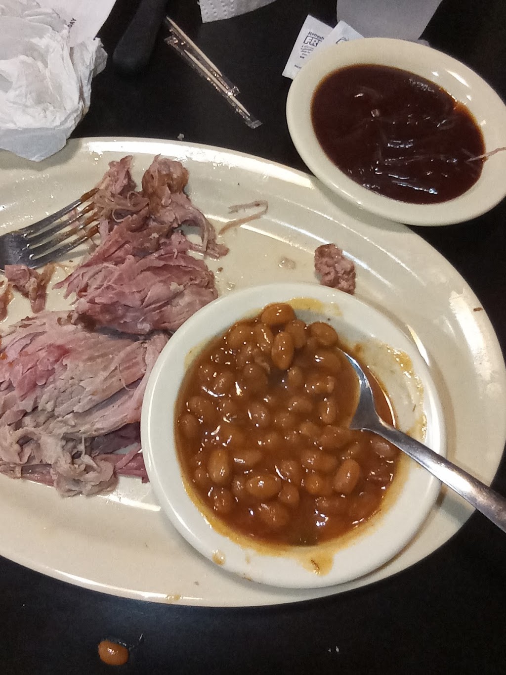 Hickory Hole | restaurant | 720 Main St, Parsons, KS 67357, USA | 6204219067 OR +1 620-421-9067