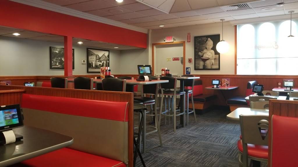 Friendlys | restaurant | 170 Clinton Ave, Cortland, NY 13045, USA | 6077569805 OR +1 607-756-9805