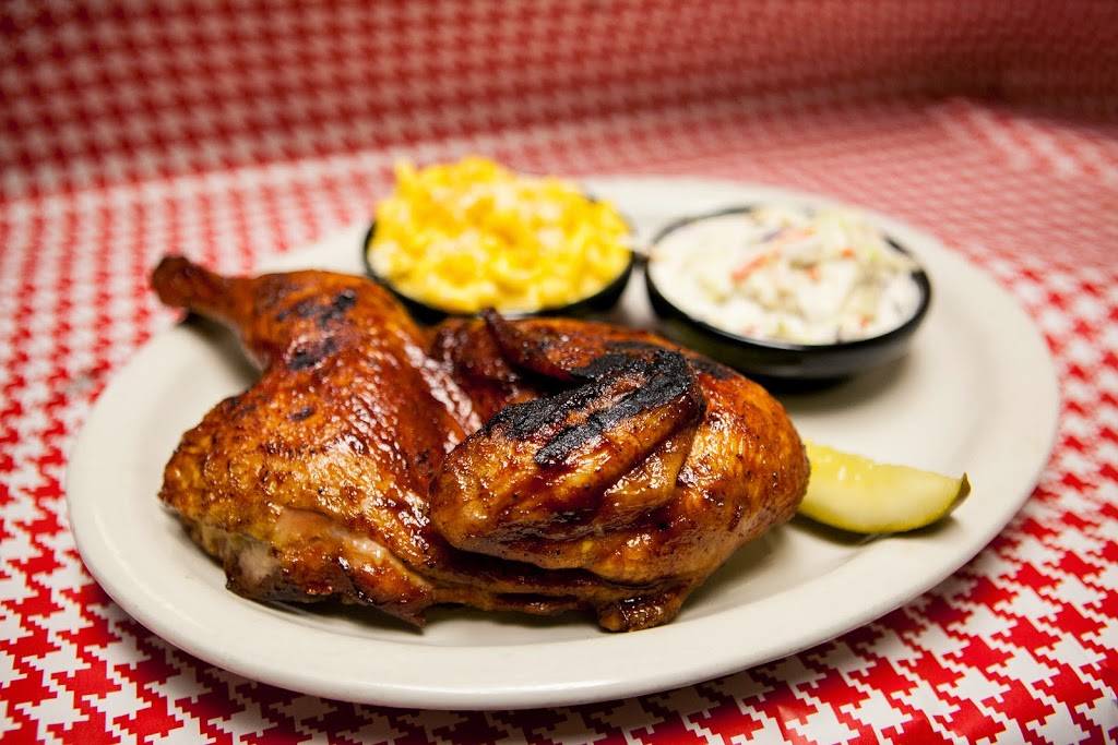 Stonewood Smokehouse Bar & BBQ | restaurant | 28775 Utica Rd, Roseville, MI 48066, USA | 5867795630 OR +1 586-779-5630