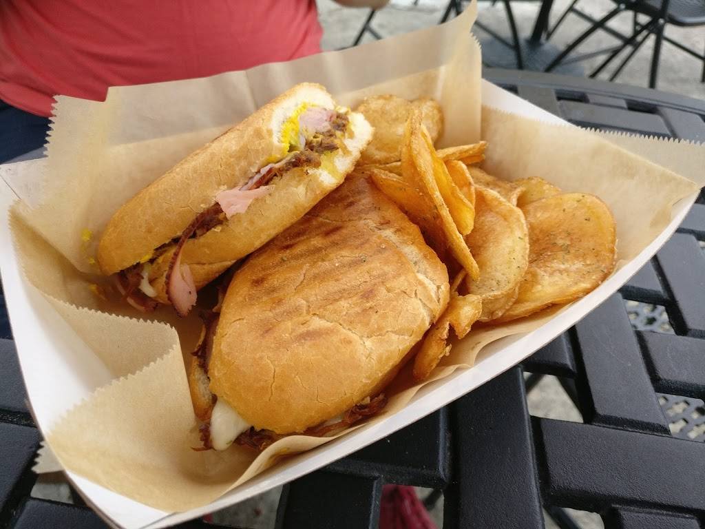 Luca Eats | cafe | 7329 Cohn St, New Orleans, LA 70118, USA | 5048661166 OR +1 504-866-1166