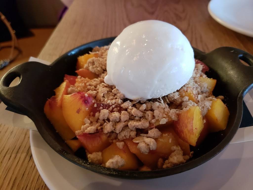 Camper | restaurant | 898 Santa Cruz Ave, Menlo Park, CA 94025, USA | 6503218980 OR +1 650-321-8980