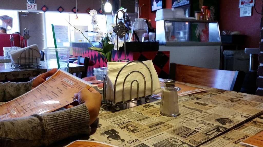 Lunch Box Cafe | restaurant | 2539 W Bethany Home Rd, Phoenix, AZ 85017, USA | 6029574513 OR +1 602-957-4513