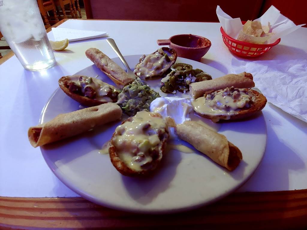 Jardin Del Rey | restaurant | 703 US-183, Leander, TX 78641, USA | 5125280203 OR +1 512-528-0203