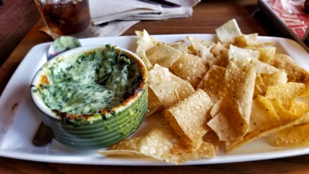 Applebees Grill + Bar | restaurant | 9883 East, US-36, Avon, IN 46123, USA | 3172091692 OR +1 317-209-1692