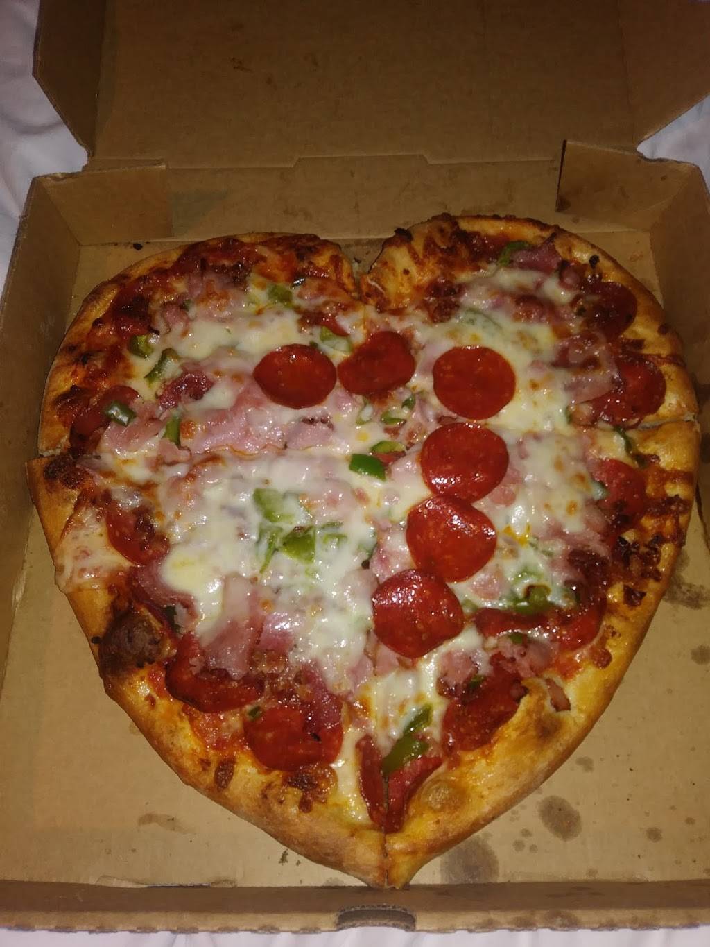 Constantines Pizza House | restaurant | 2032 S Ridgewood Ave, South Daytona, FL 32119, USA | 3864923109 OR +1 386-492-3109