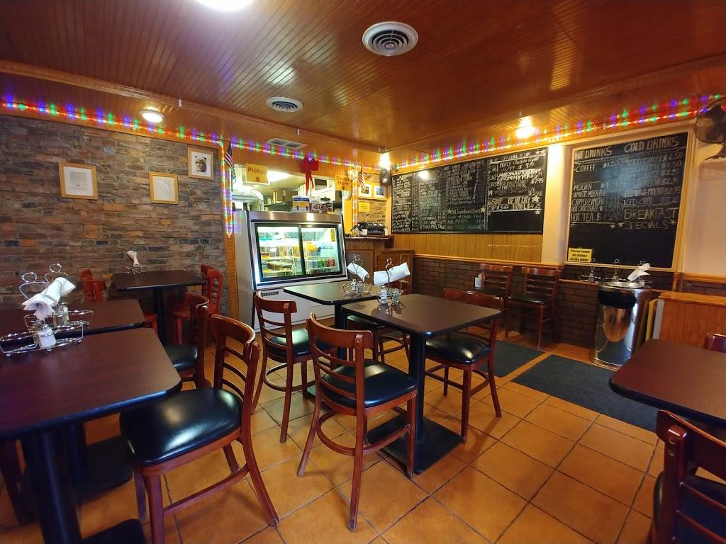 Cafe Illyria | restaurant | 214 E State St, Columbus, OH 43215, USA | 6142273330 OR +1 614-227-3330