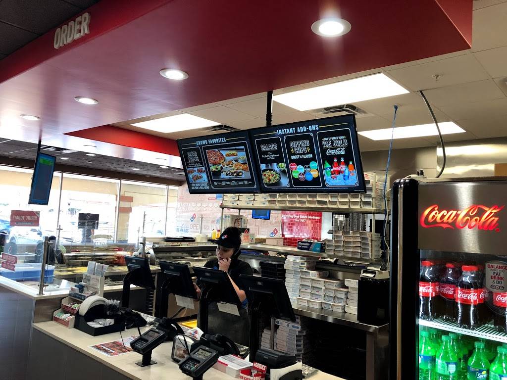 Dominos Pizza | meal delivery | 1523 Bartow Rd, Lakeland, FL 33801, USA | 8636885226 OR +1 863-688-5226