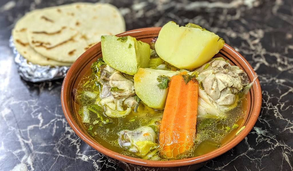 El Buen Chapin Deli | restaurant | 3915 5th Ave, Brooklyn, NY 11232, USA | 3476893689 OR +1 347-689-3689