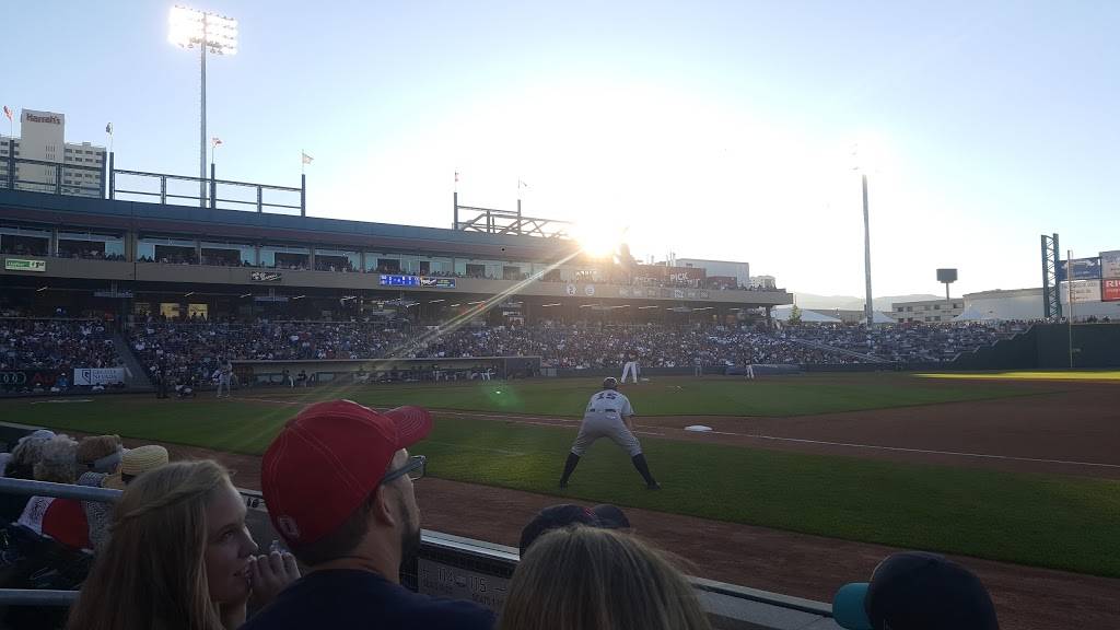 Bugsys | restaurant | 250 Evans Ave, Reno, NV 89501, USA | 7753344700 OR +1 775-334-4700