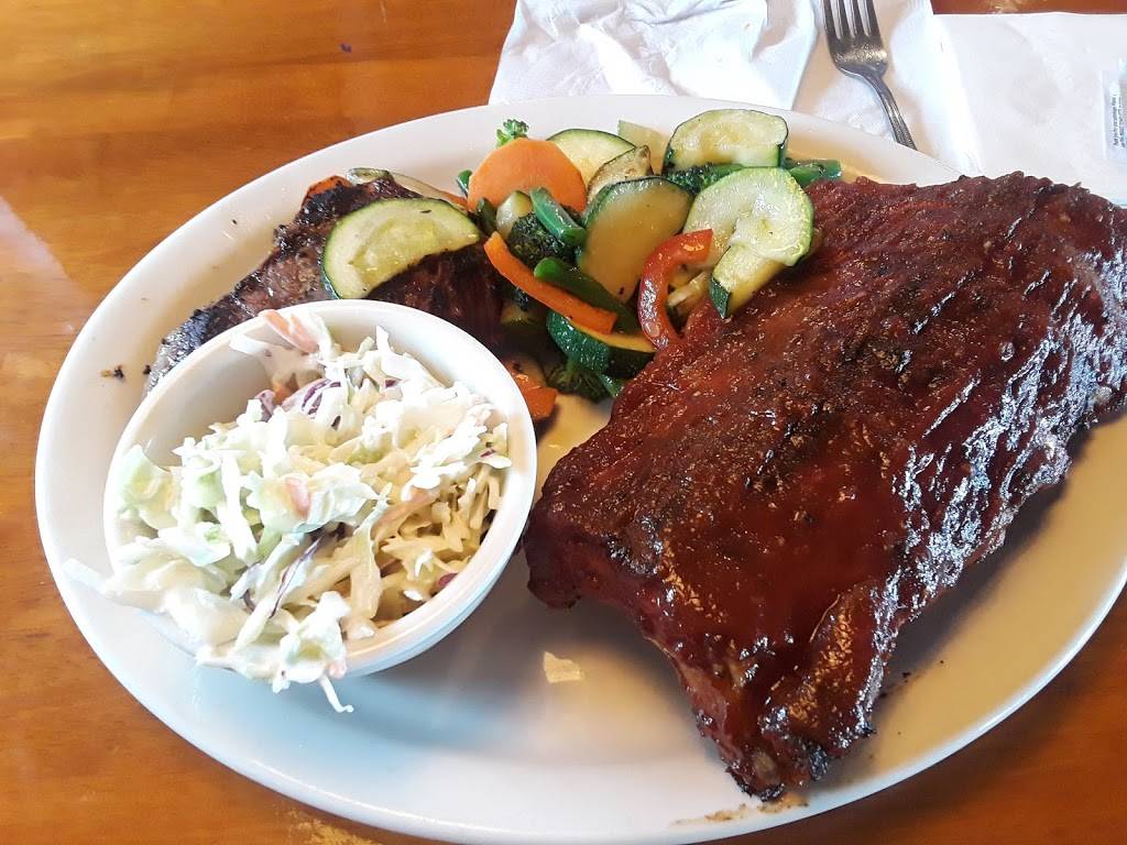 McGraws | restaurant | 4110 S Houghton Rd, Tucson, AZ 85730, USA | 5208853088 OR +1 520-885-3088