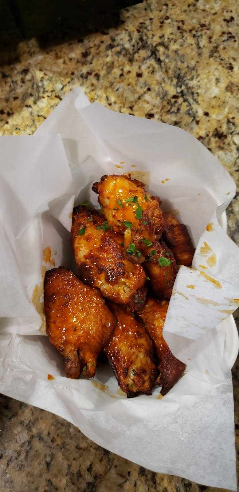 Giovannis Pizza & Pub | restaurant | 30829 Euclid Ave, Willoughby Hills, OH 44092, USA | 4402784022 OR +1 440-278-4022