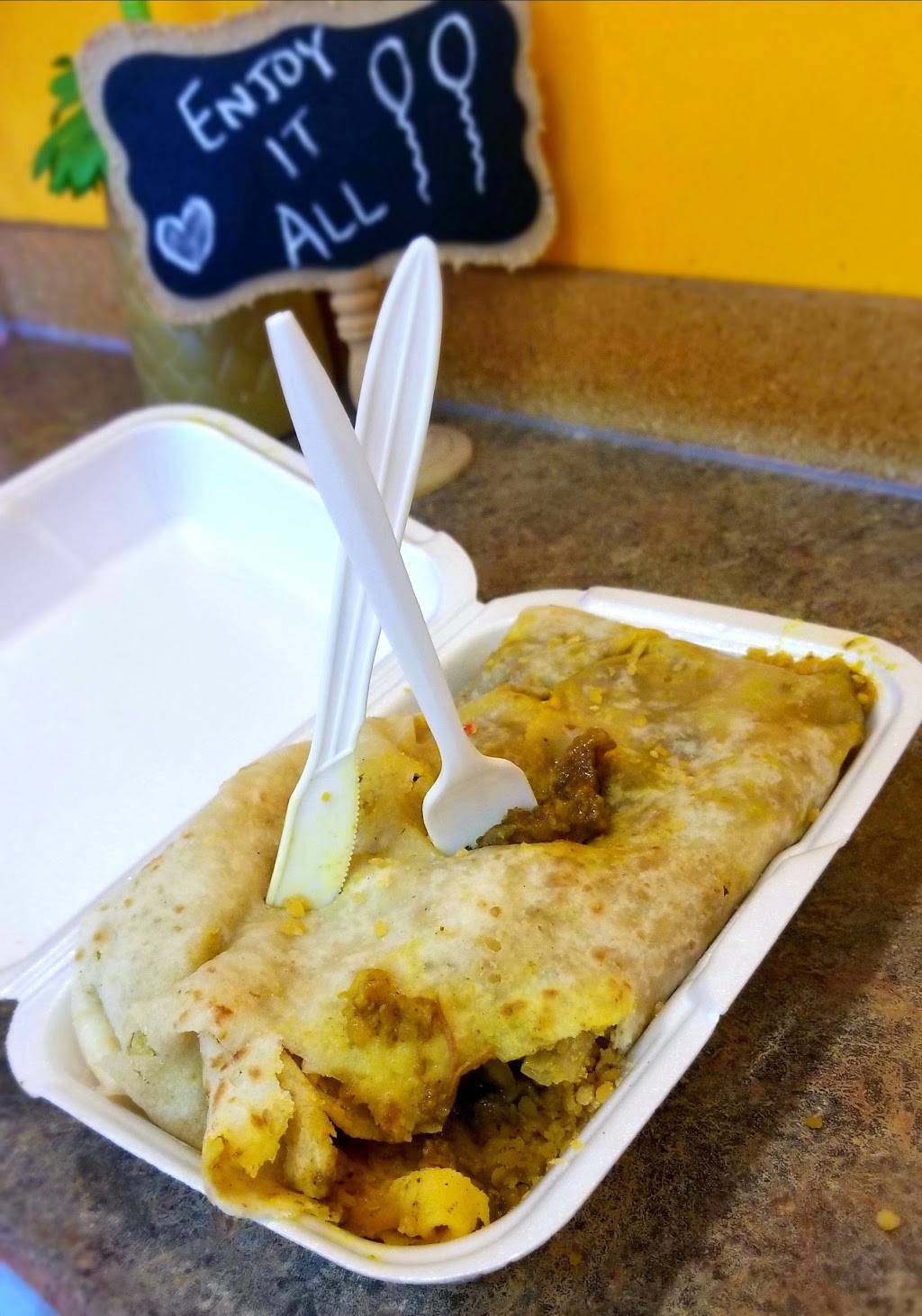 Caribbean Island Spice | restaurant | 1725 Wyandotte St W, Windsor, ON N9B 1J1, Canada | 5199155837 OR +1 519-915-5837