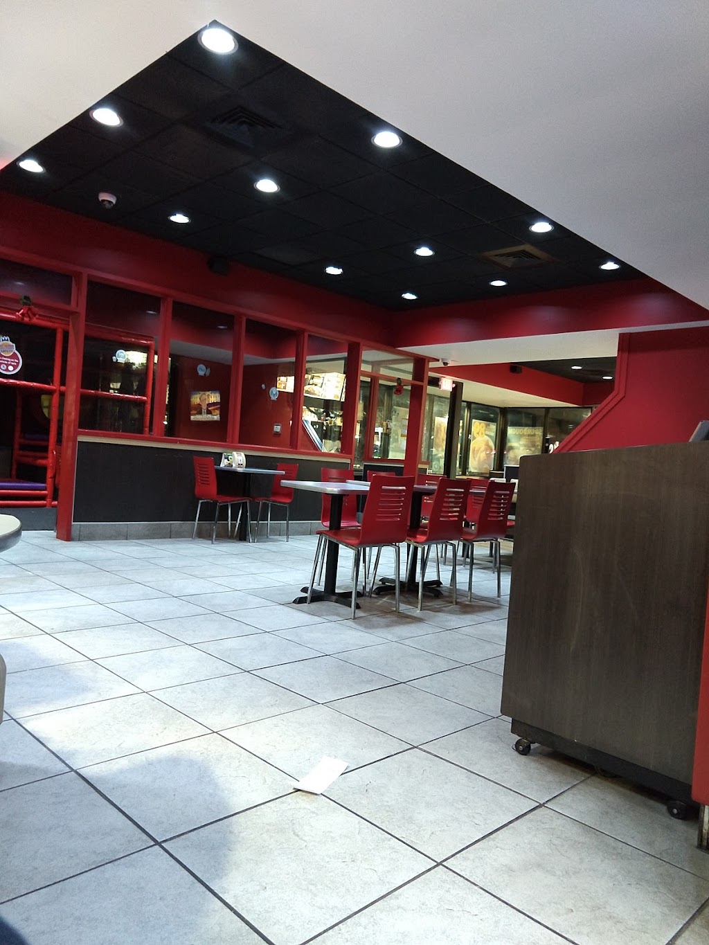 Burger King | restaurant | 2100 N Buckeye Ave, Abilene, KS 67410, USA | 7853408991 OR +1 785-340-8991