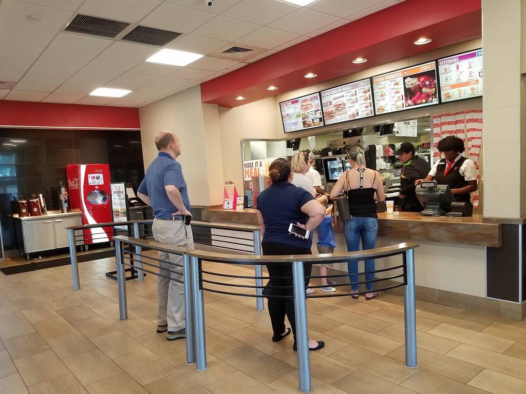 Burger King | restaurant | 14999 N Florida Ave, Tampa, FL 33613, USA | 8135155841 OR +1 813-515-5841