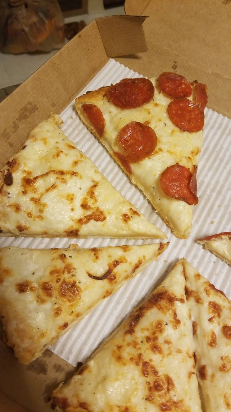 Pizza Hut | restaurant | 1950 Cleveland Innis Plaza, Columbus, OH 43224, USA | 6142630862 OR +1 614-263-0862