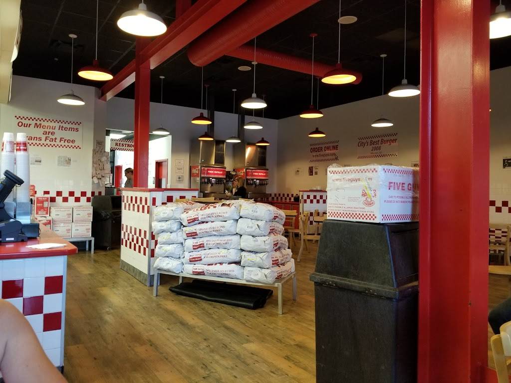 Five Guys | meal takeaway | 1795 Us Highway 17 N, Mt Pleasant, SC 29464, USA | 8438814550 OR +1 843-881-4550