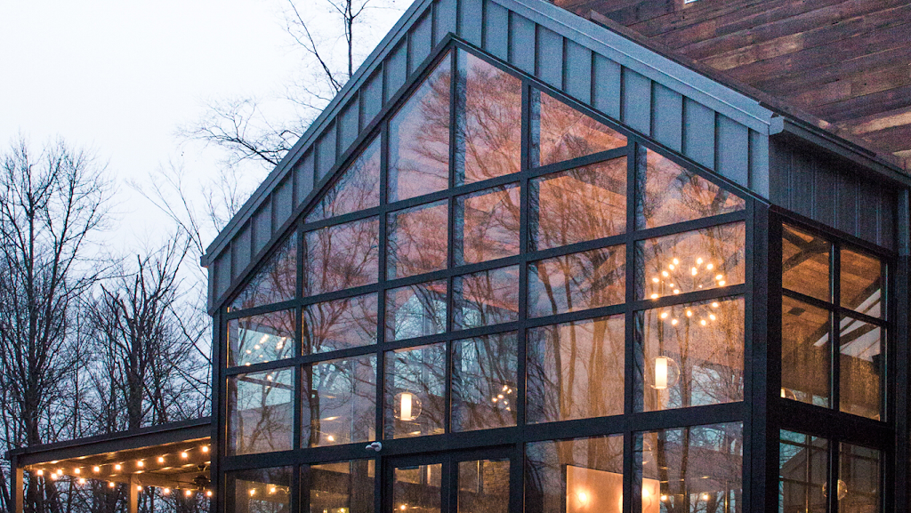 Sapphire Creek Winery & Gardens | restaurant | 16965 Park Cir Dr, Chagrin Falls, OH 44023, USA | 4405437777 OR +1 440-543-7777